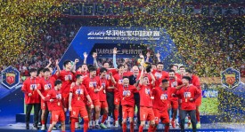 中超积分榜风云：申花与泰山战平，海港大胜国安国安连败